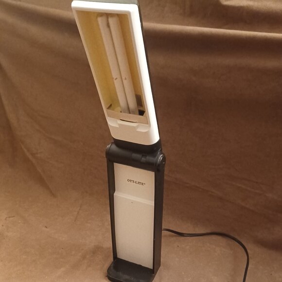 OTT-LITE Vision Saver Portable Task Lamp - Picture 4 of 6